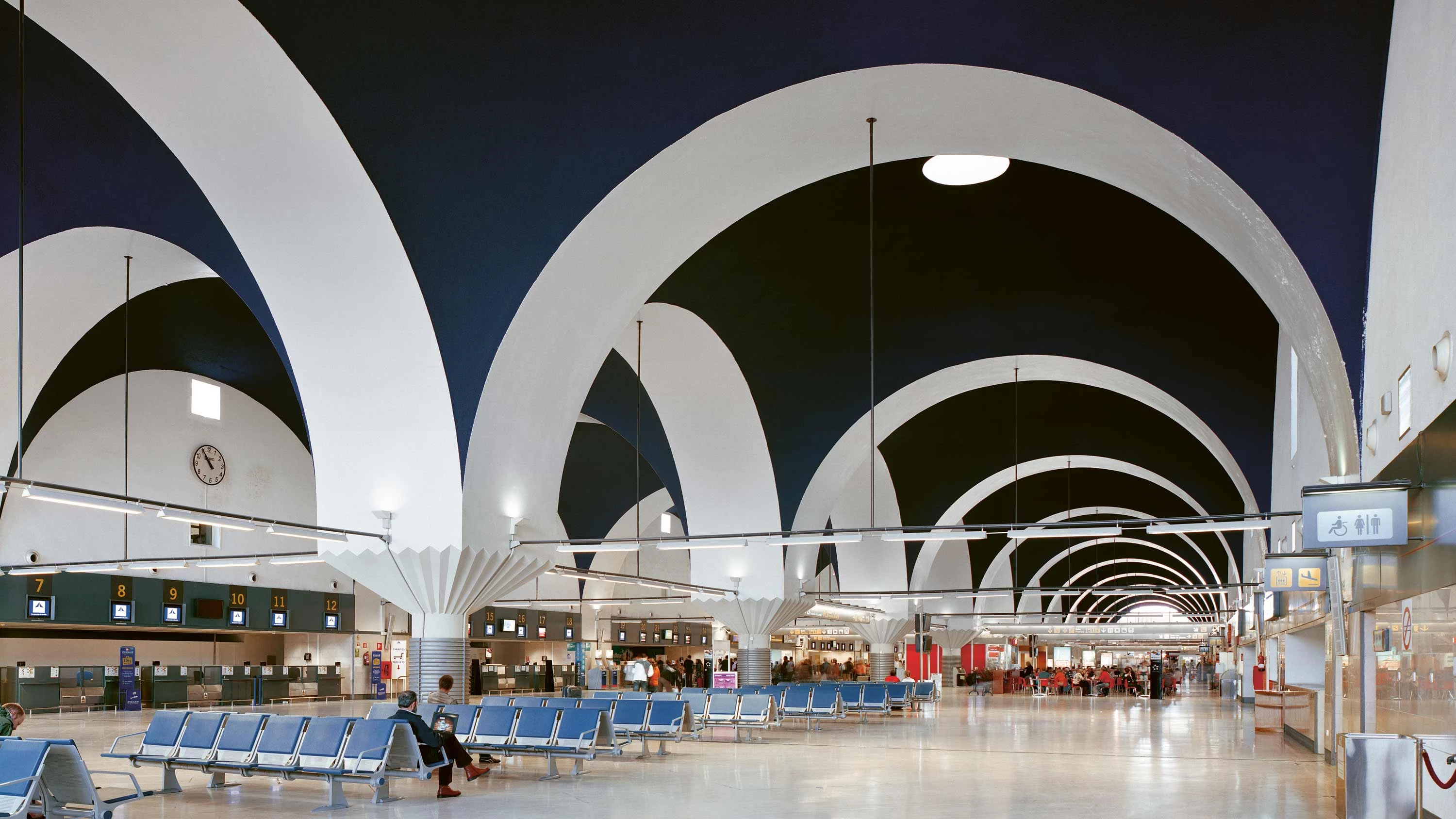 Pick-up to Seville Airport